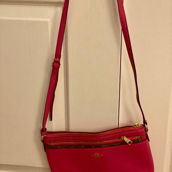 Coach - Picture 8 of 8